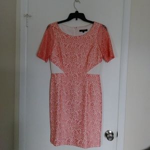 Peach floral lace elegant dress NWNT